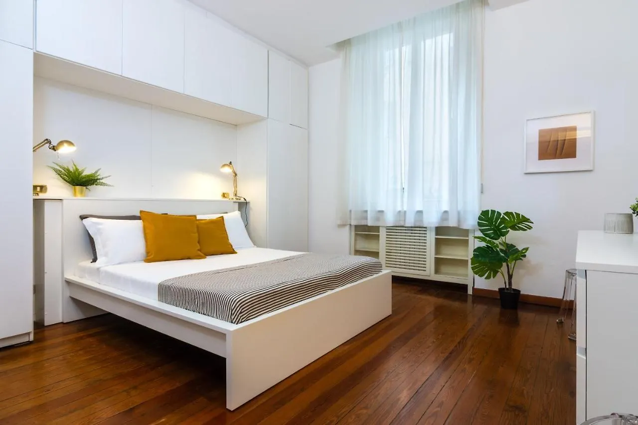 Hemeras Boutique Homes - Design Apartament Near Cadorna Station Милан